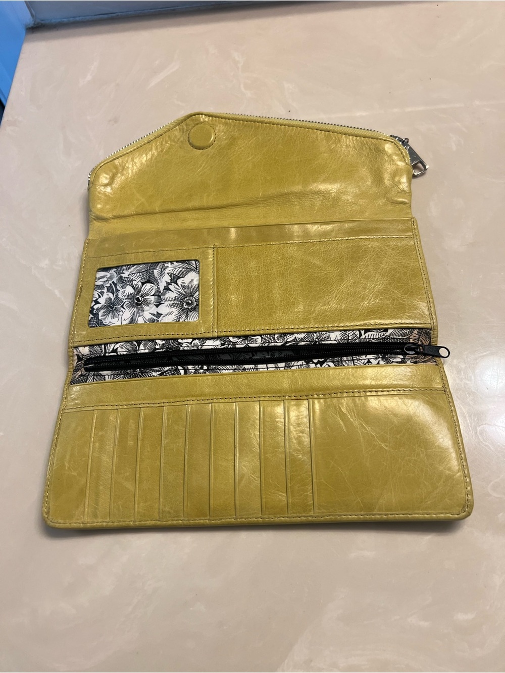 Hobo green yellow long leather wallet